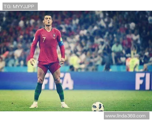 全球足坛巨星汇聚聚焦:他们如何改变了足球世界的格局与未来