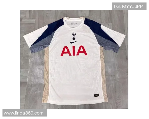 六号球衣的足球明星是谁穿的 盘点历史上最具代表性的六号球员